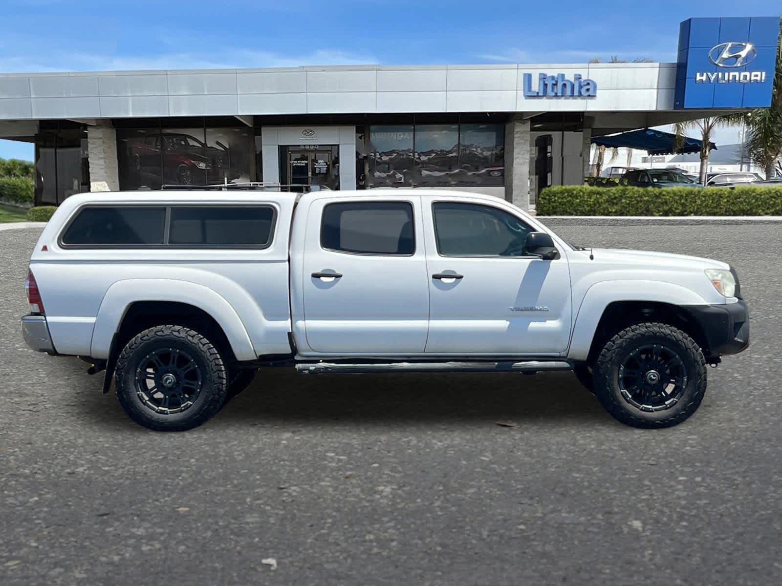 2012 Toyota Tacoma  8