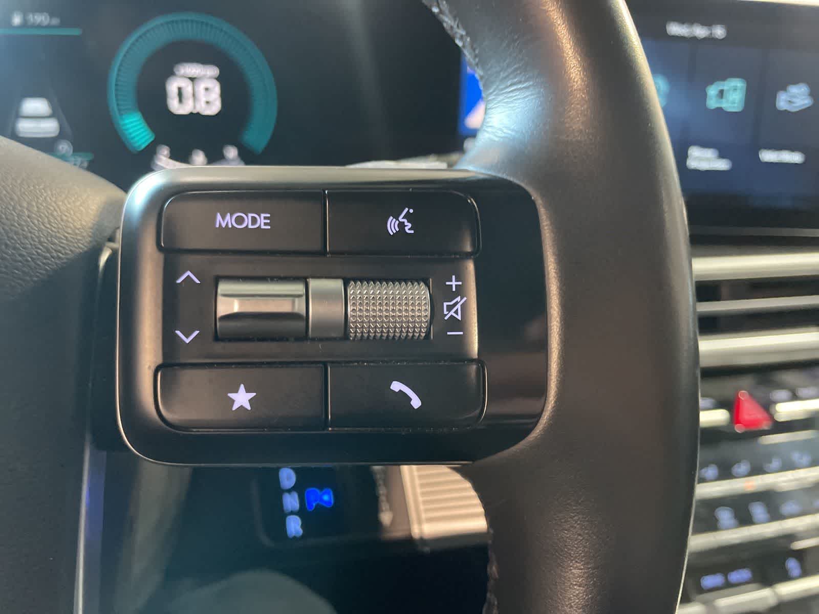 Thumbnail: 2025 Hyundai Santa Fe - 25