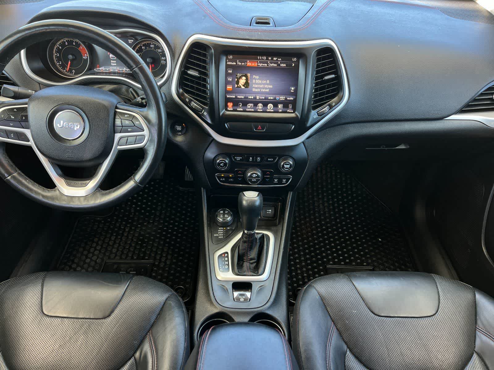 Thumbnail: 2017 Jeep Cherokee - 4