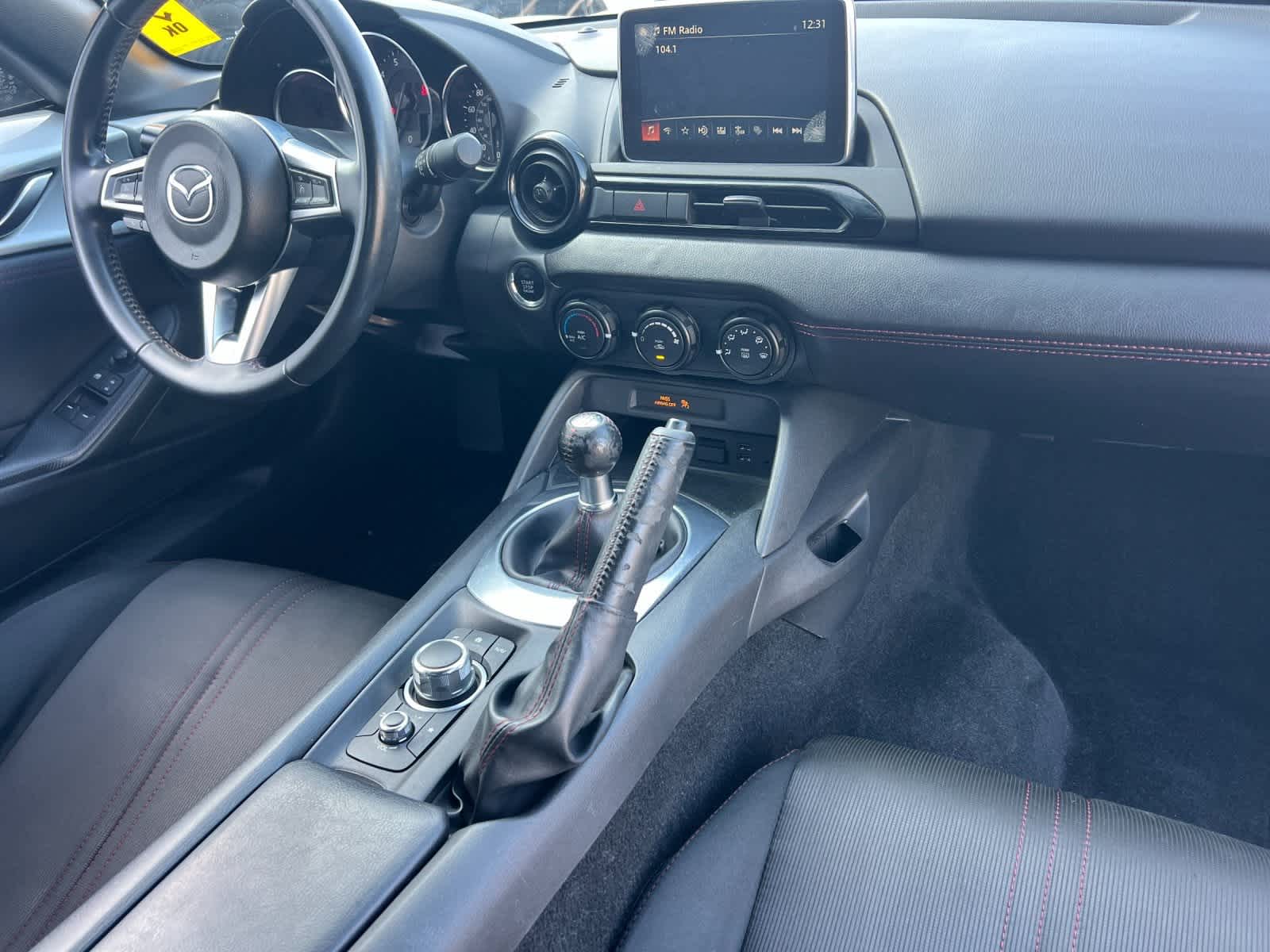 Thumbnail: 2016 Mazda MX-5 Miata - 3