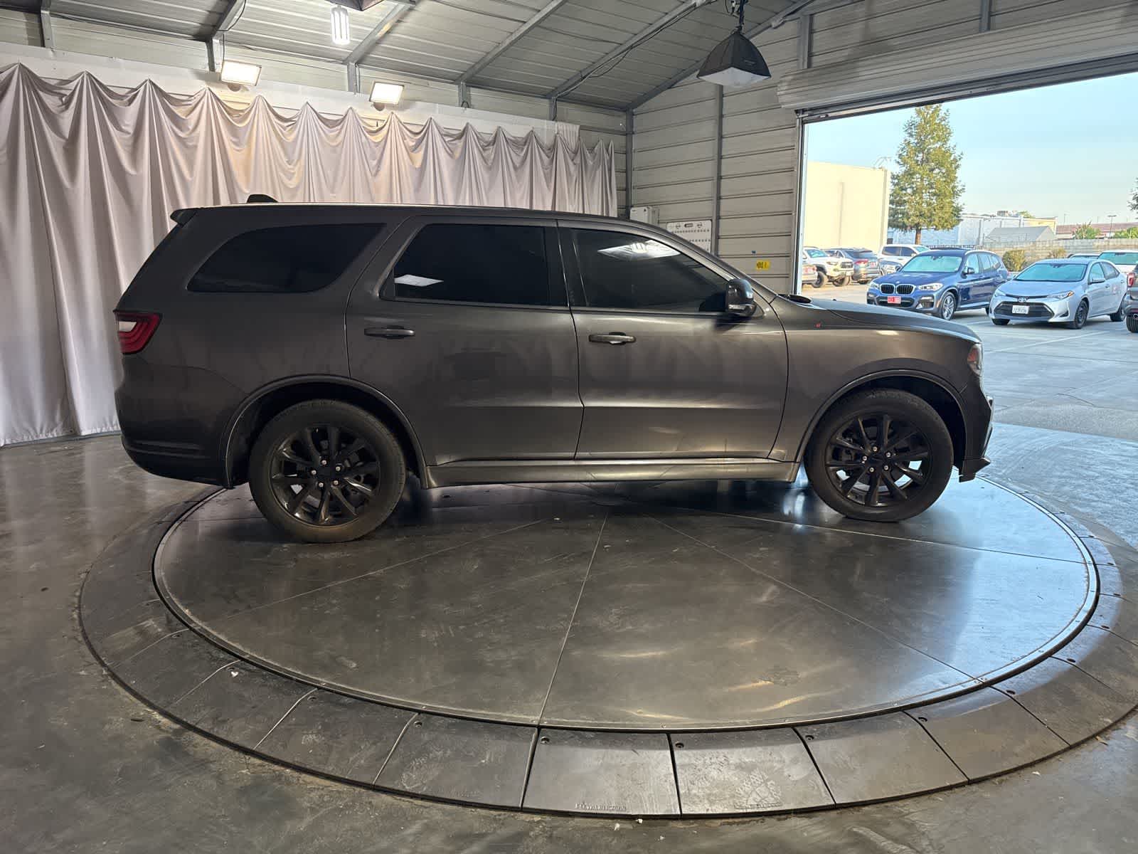 Thumbnail: 2017 Dodge Durango - 4