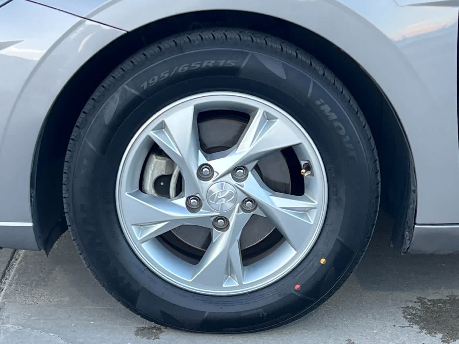 Thumbnail: 2021 Hyundai Elantra - 24