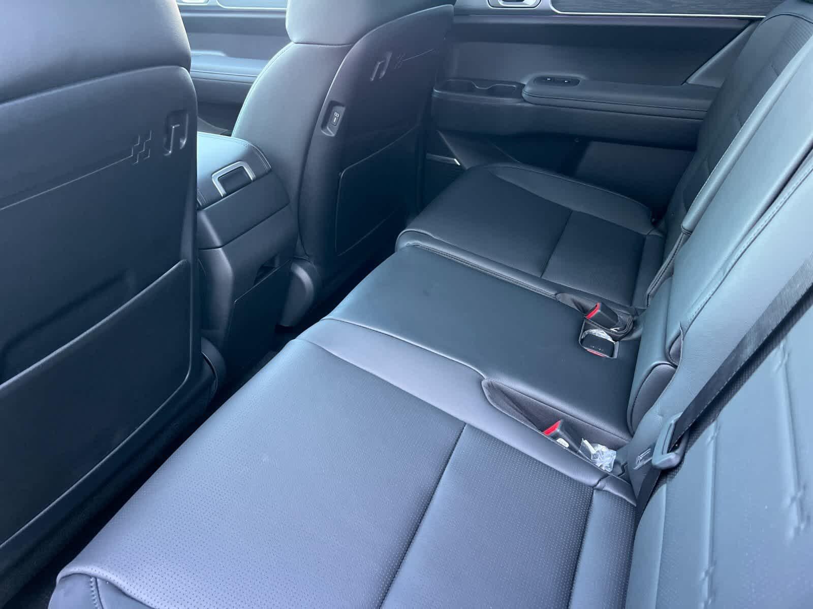 Thumbnail: 2026 Hyundai Santa Fe - 4