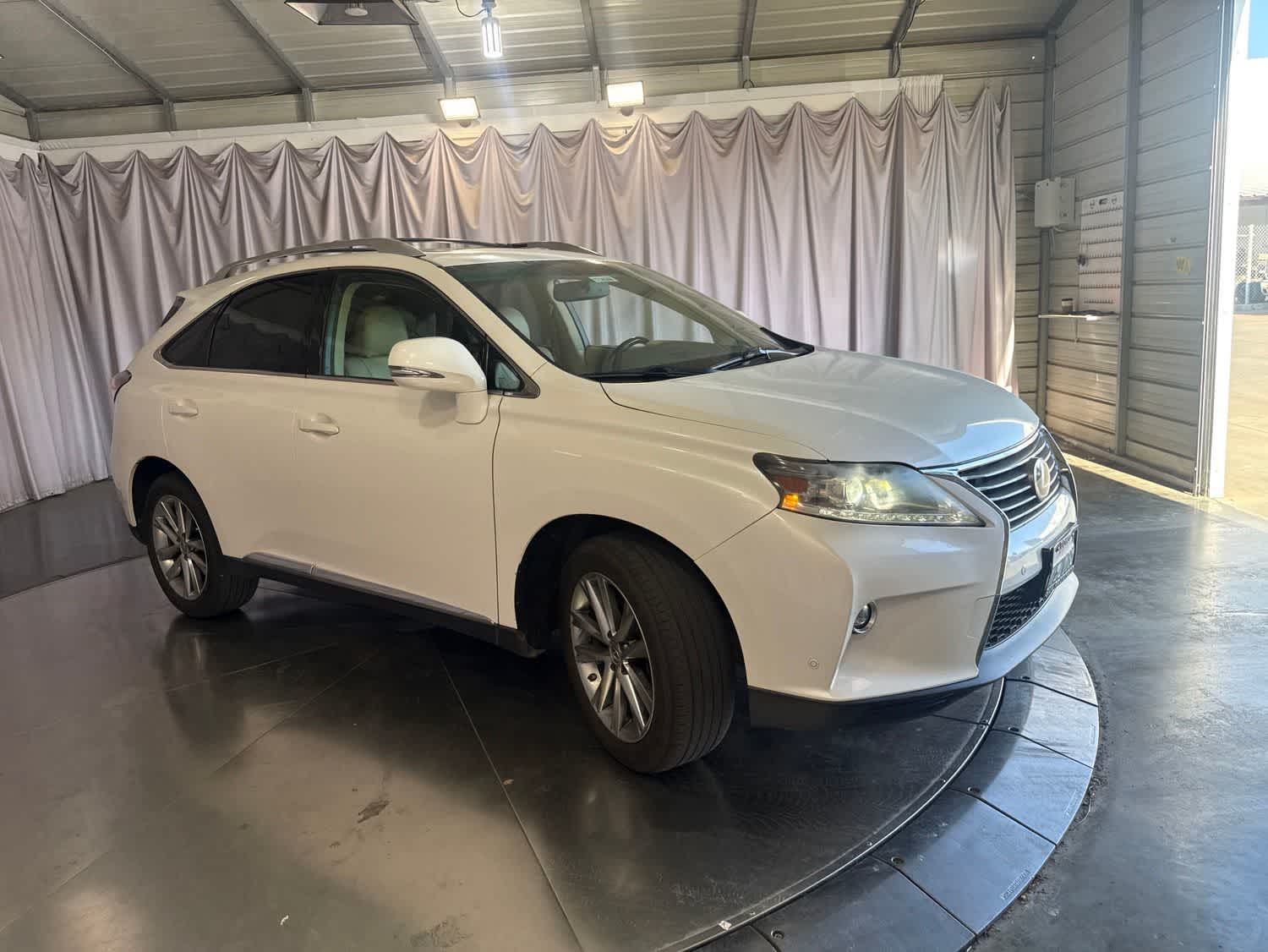 Thumbnail: 2015 Lexus RX - 2