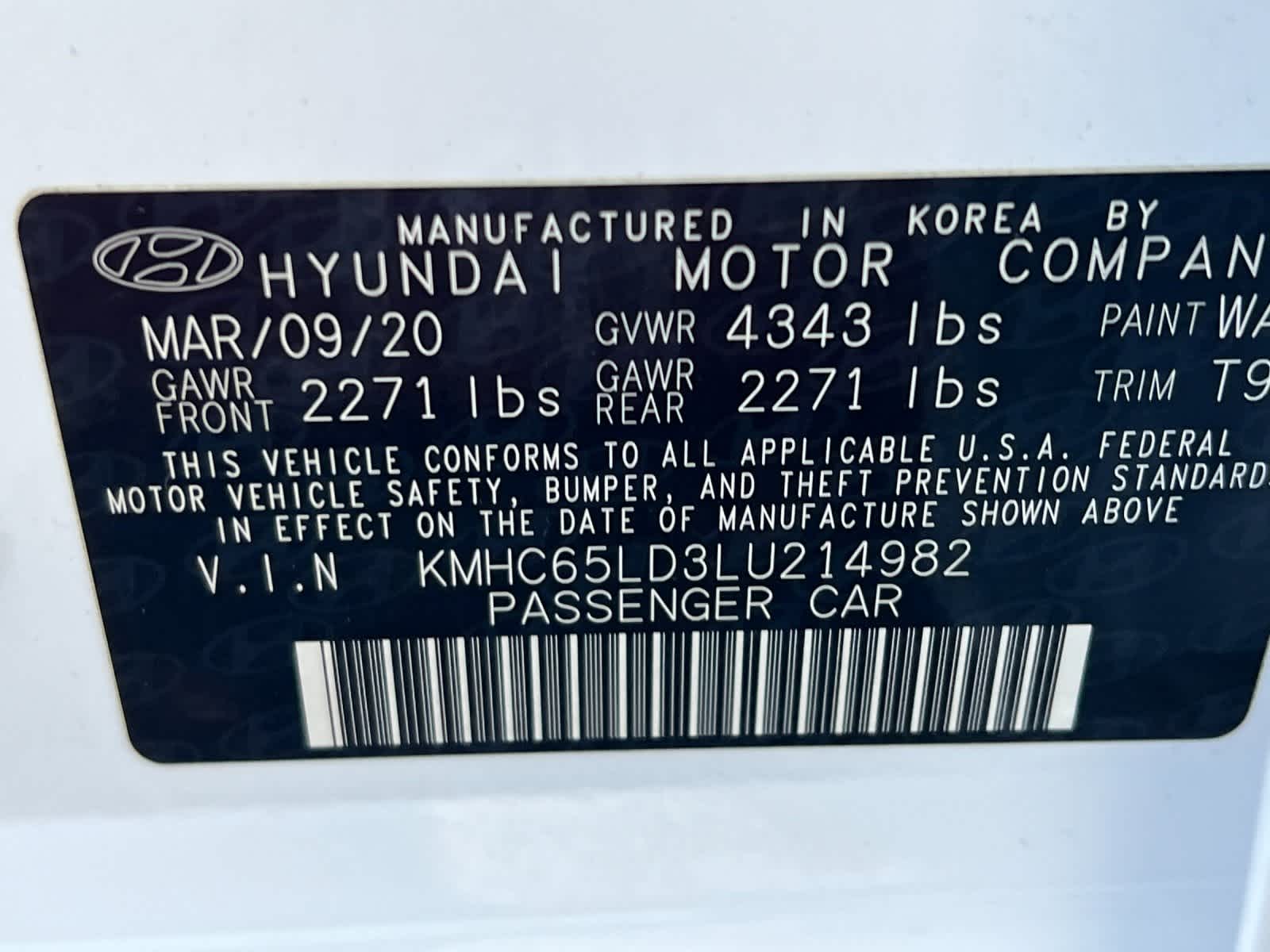 Thumbnail: 2020 Hyundai Ioniq - 29