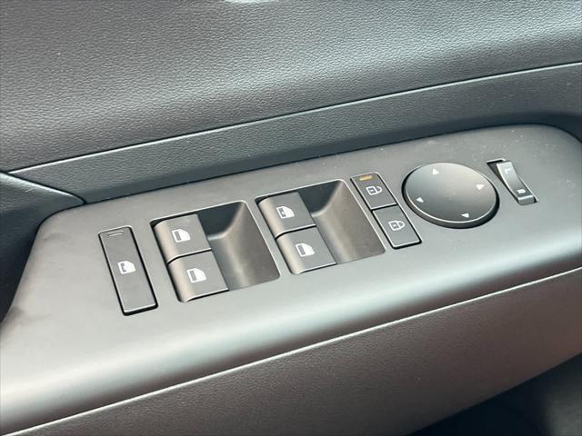 2025 Hyundai Kona SEL 14
