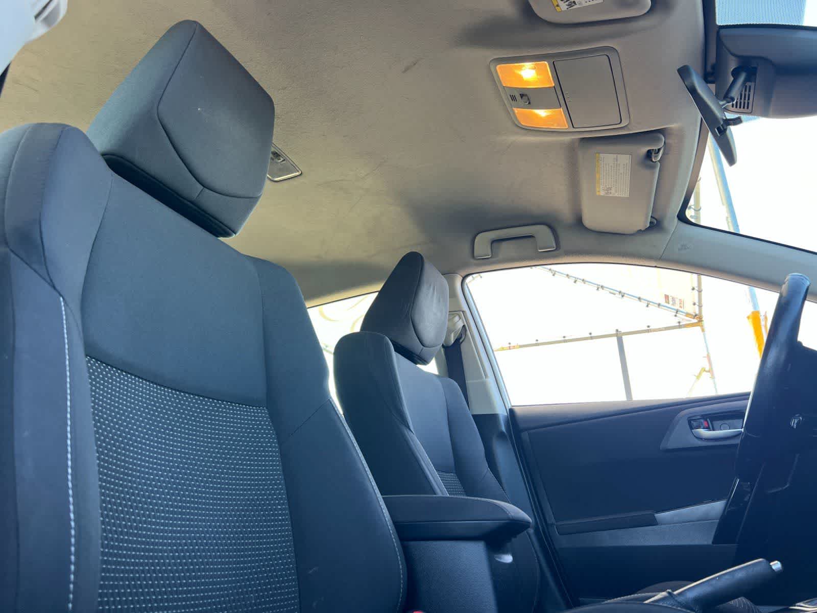 Thumbnail: 2017 Toyota Corolla iM - 18