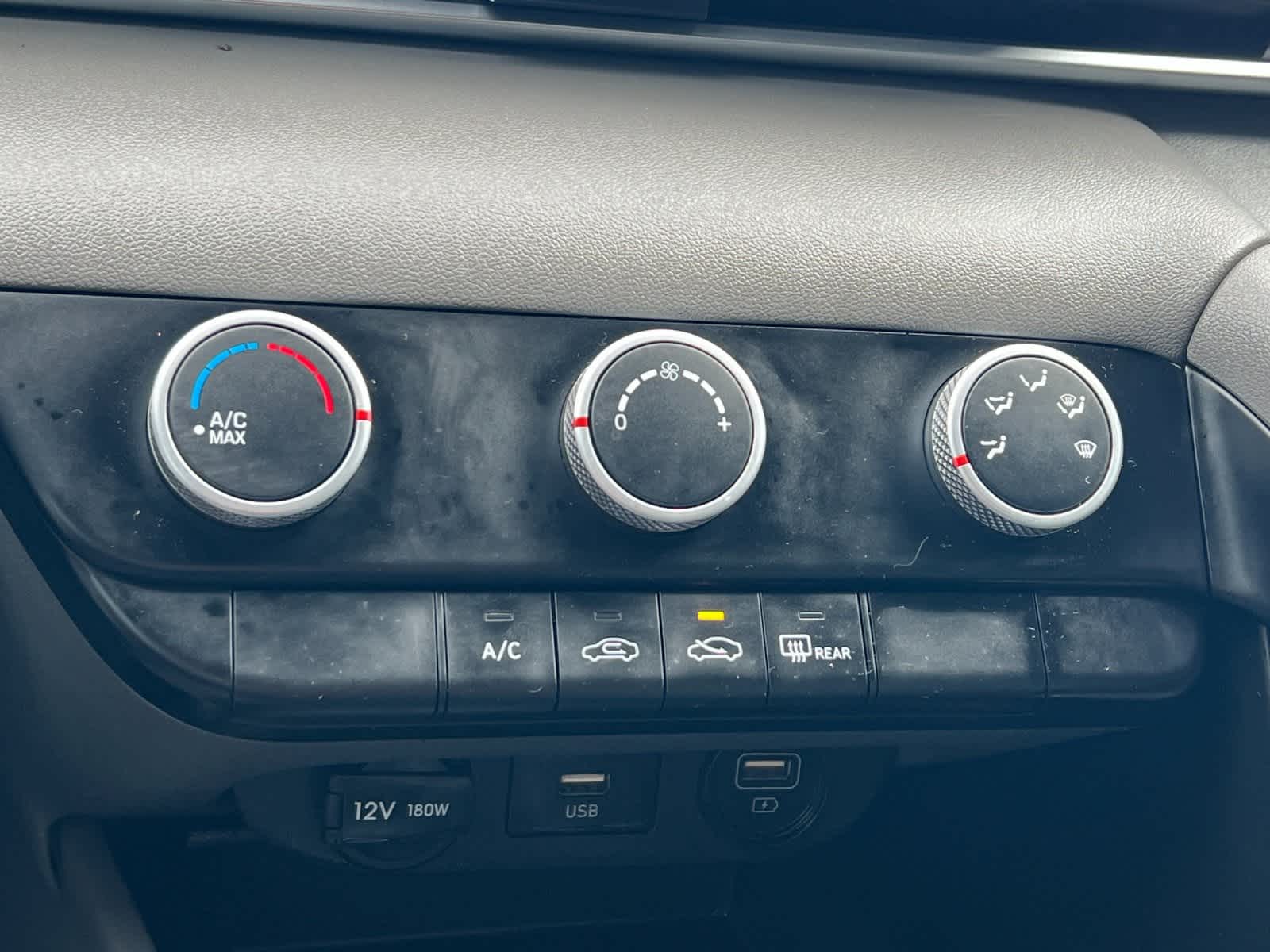 Thumbnail: 2021 Hyundai Elantra - 20