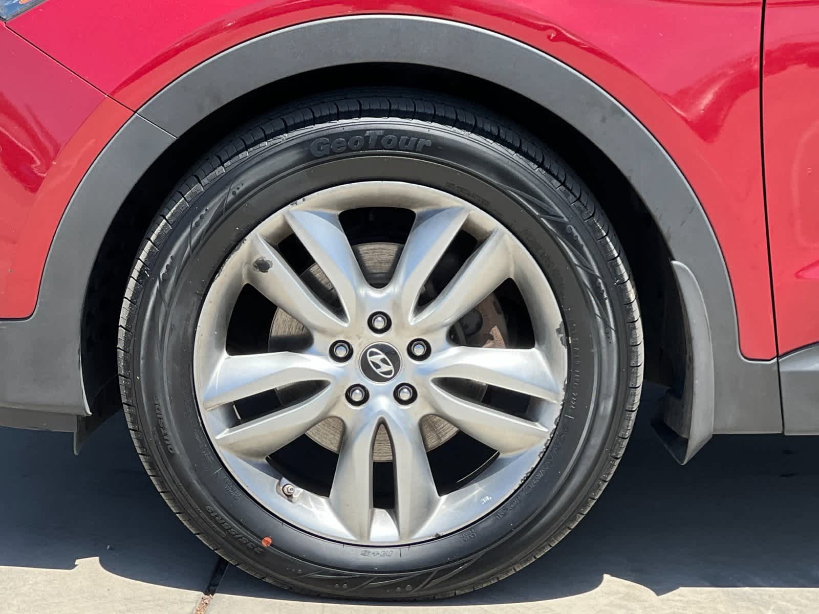 2013 Hyundai Santa Fe Sport 2.0T 26