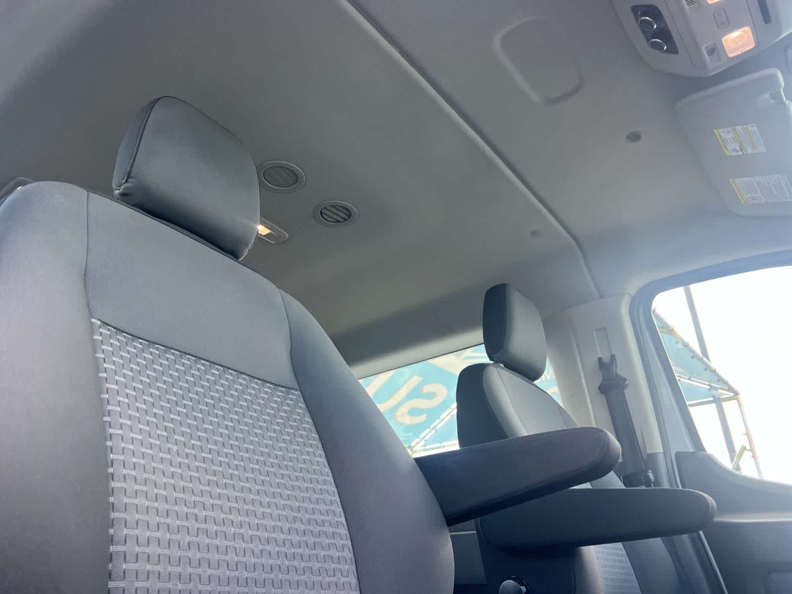 Thumbnail: 2022 Ford Econoline - 19