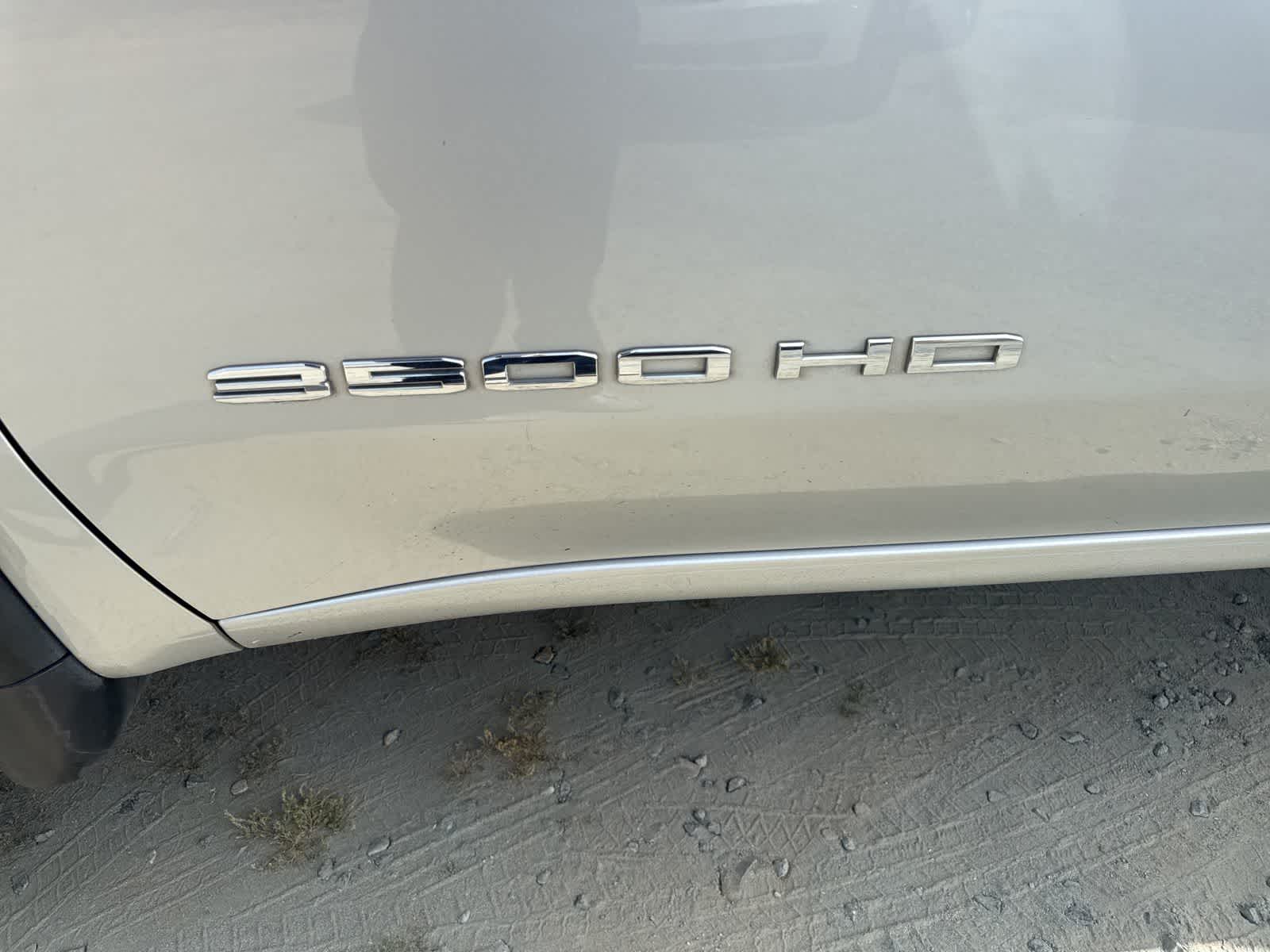 Thumbnail: 2021 GMC Sierra 3500 - 10