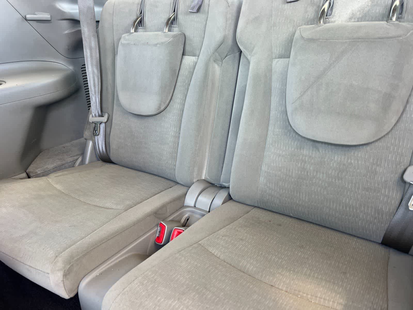 Thumbnail: 2013 Toyota Highlander - 16