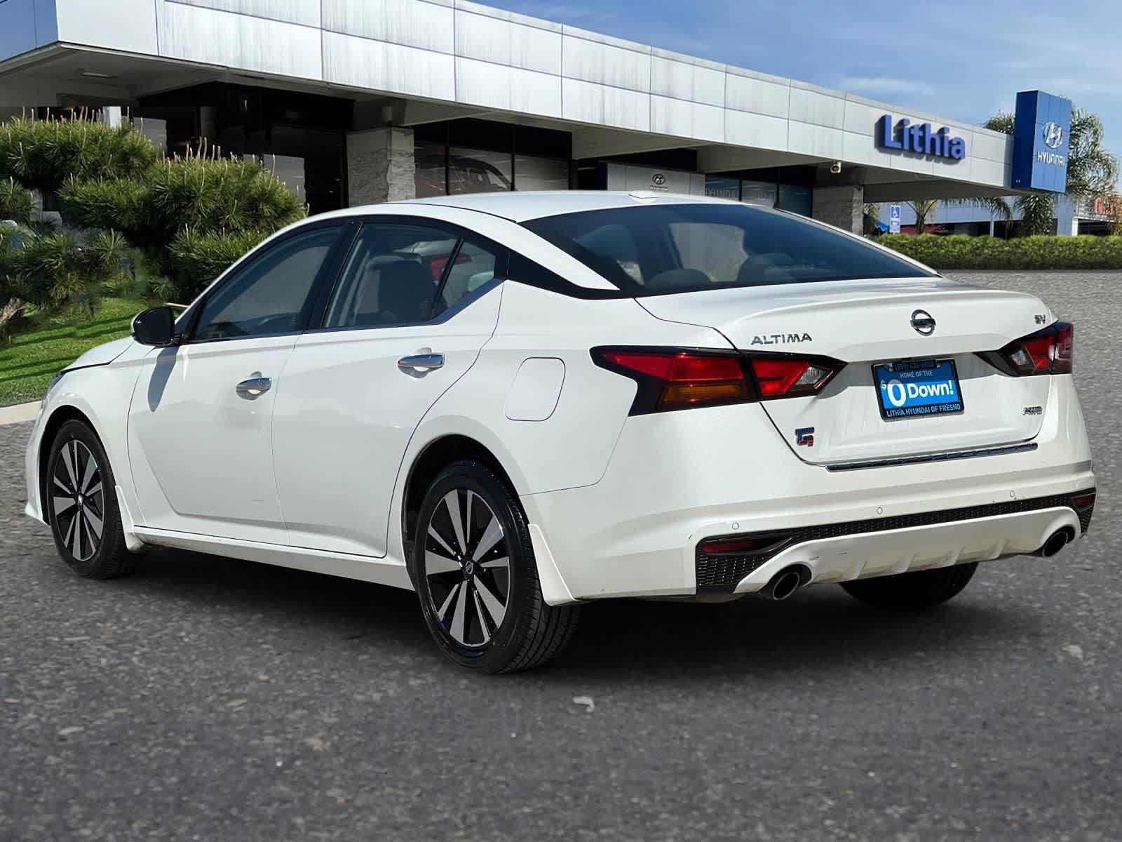 Thumbnail: 2022 Nissan Altima - 7