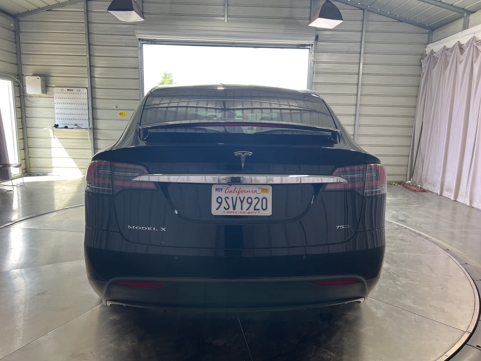 Thumbnail: 2017 Tesla Model X - 6