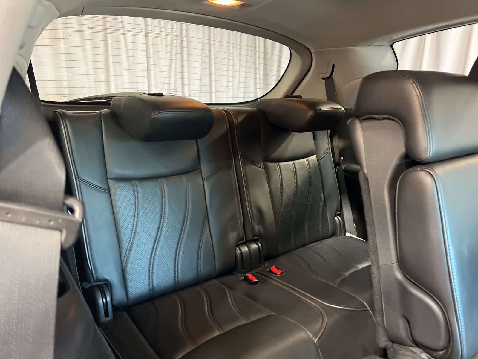 Thumbnail: 2015 INFINITI QX60 - 16