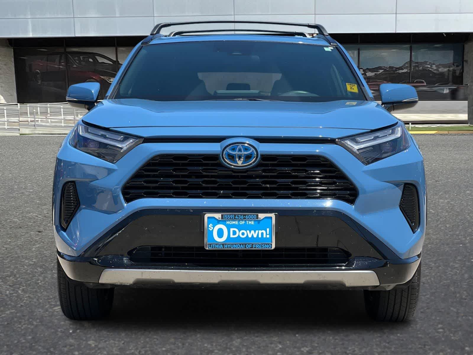 Thumbnail: 2024 Toyota RAV4 - 10