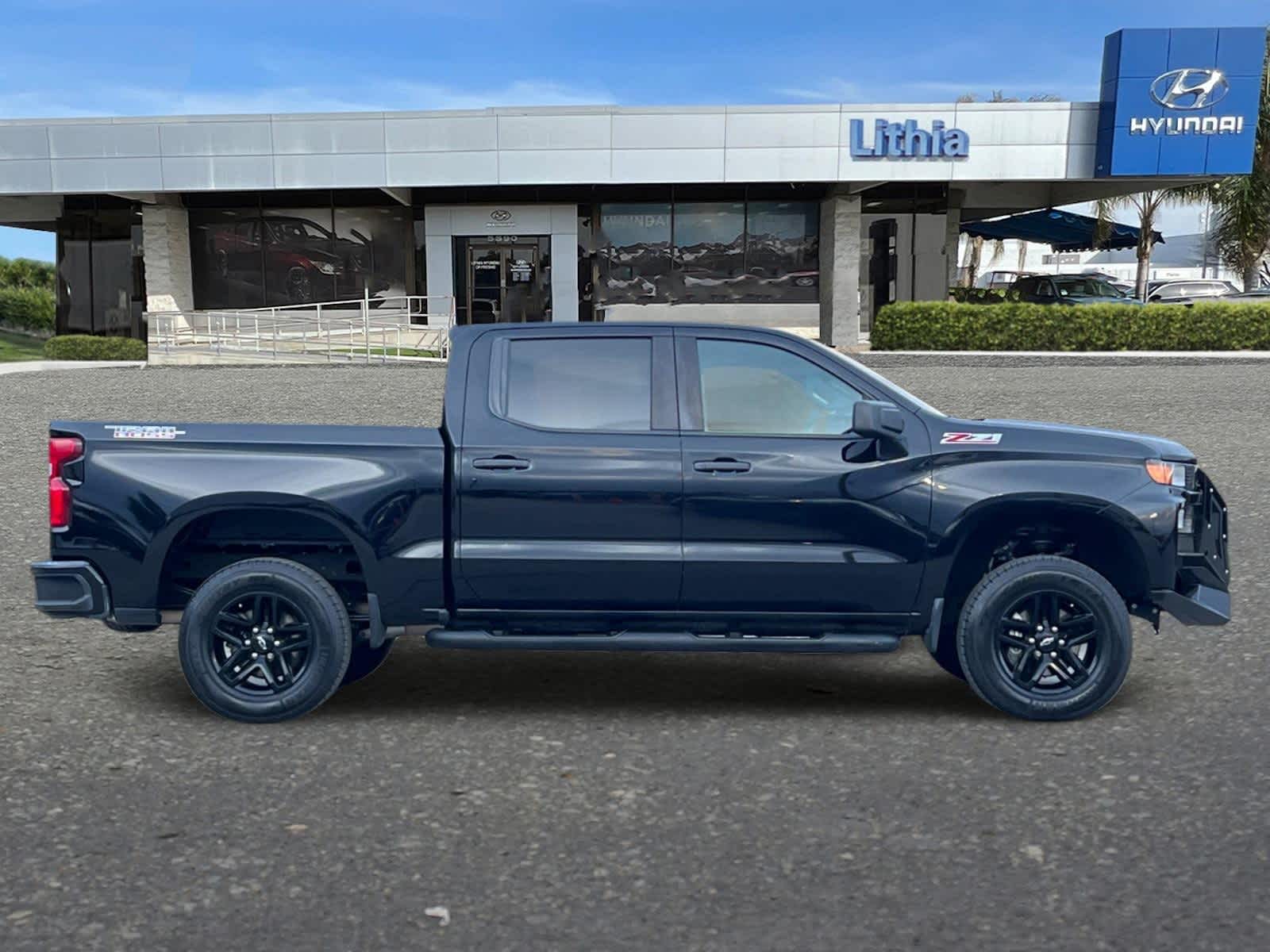 Thumbnail: 2021 Chevrolet Silverado 1500 - 8