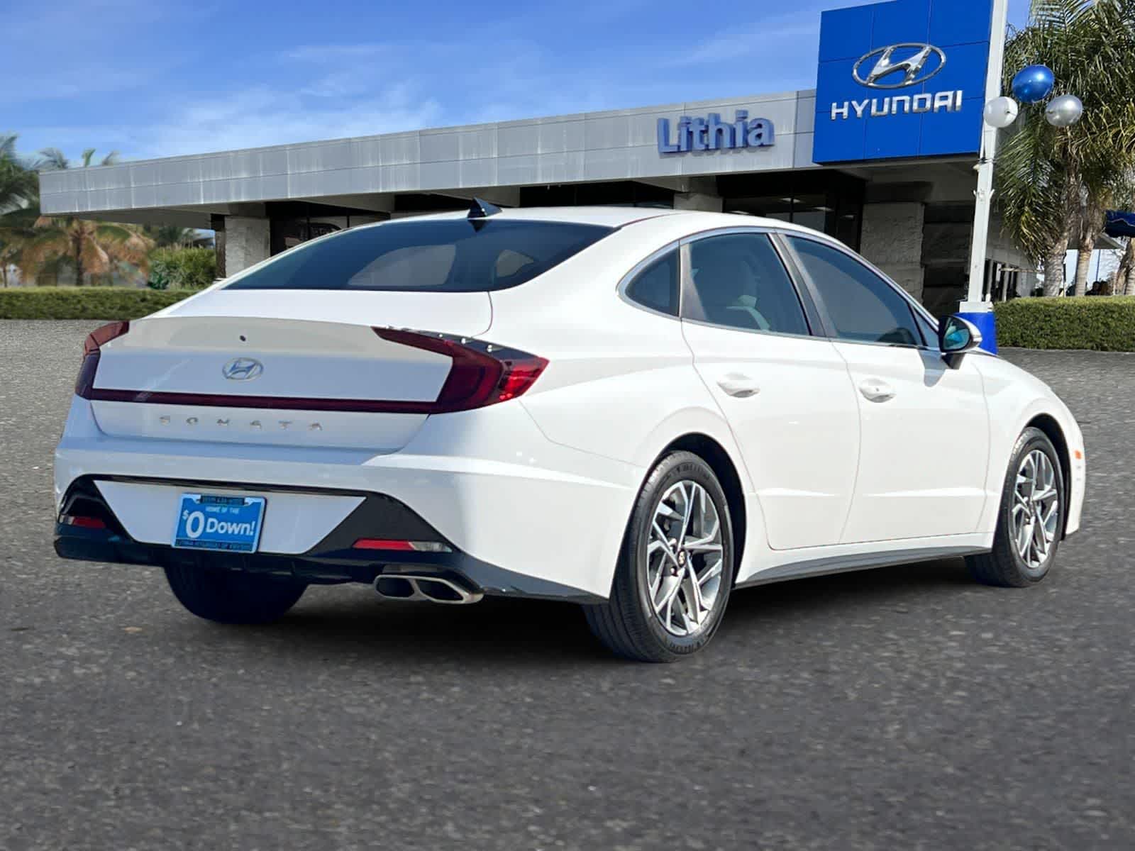 2023 Hyundai Sonata SEL photo 2