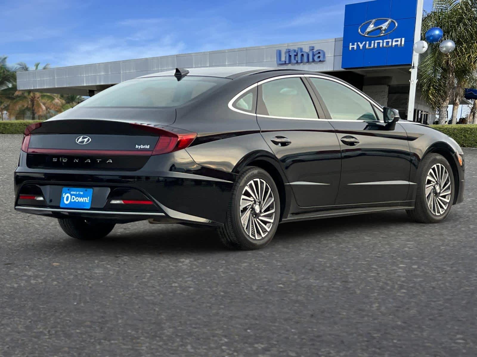 Thumbnail: 2023 Hyundai Sonata - 2