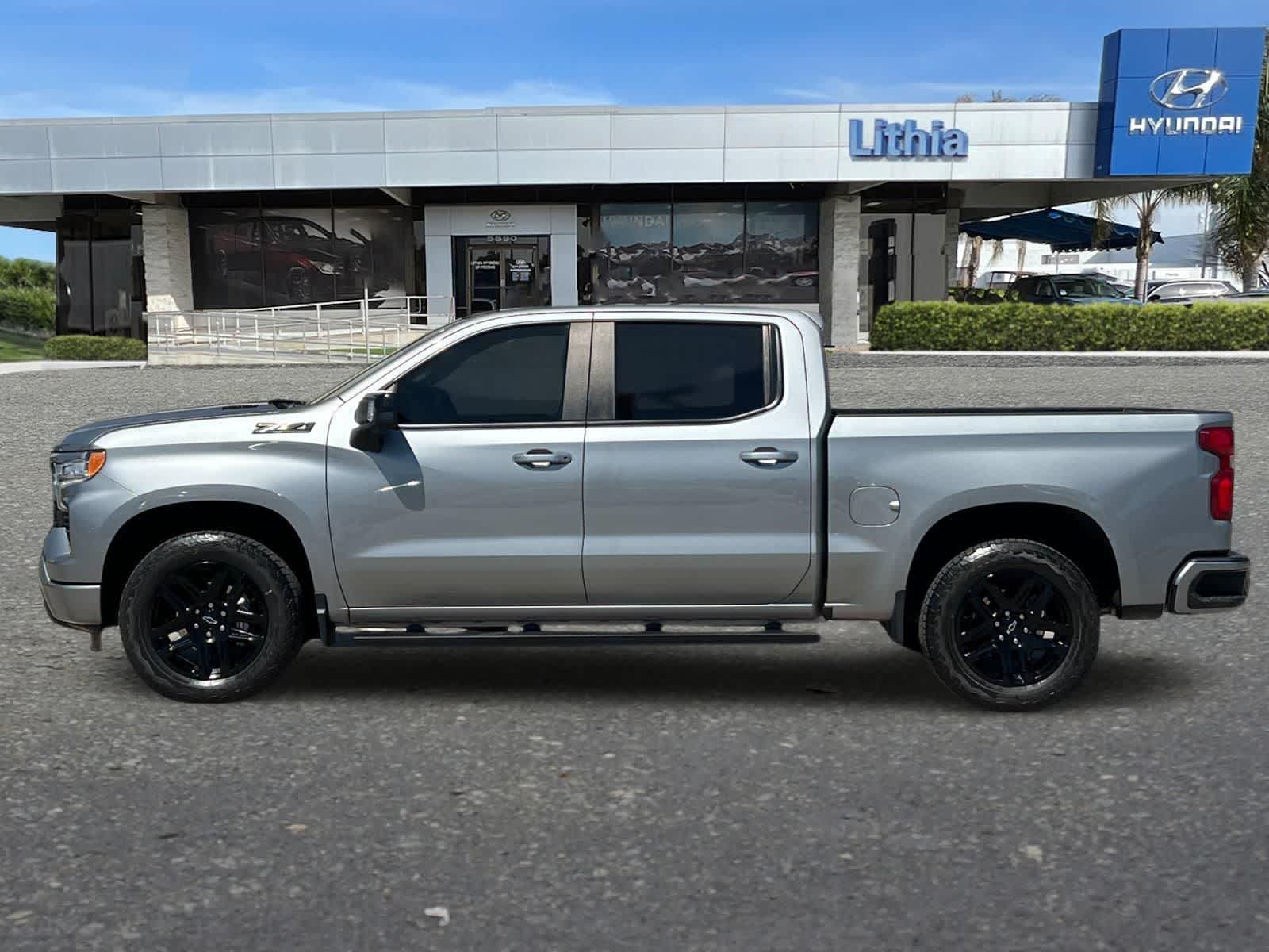 Thumbnail: 2023 Chevrolet Silverado 1500 - 6