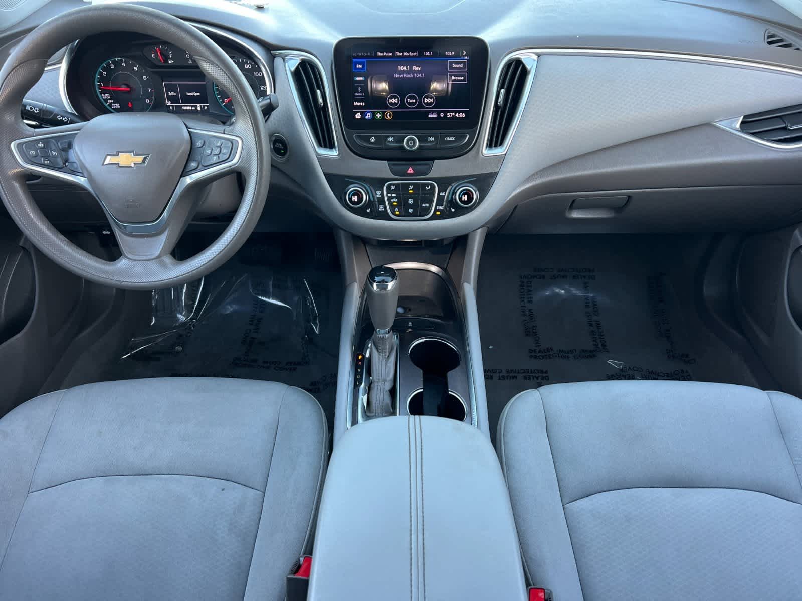 Thumbnail: 2019 Chevrolet Malibu - 3