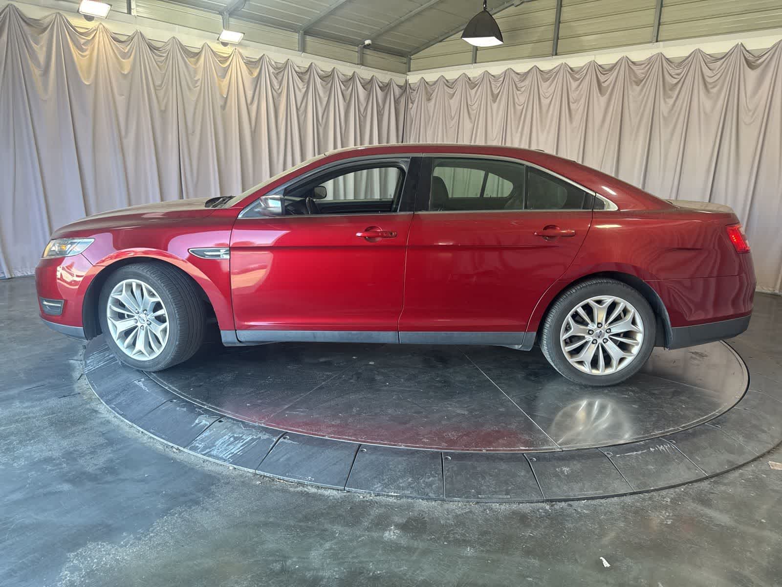 Thumbnail: 2018 Ford Taurus - 8