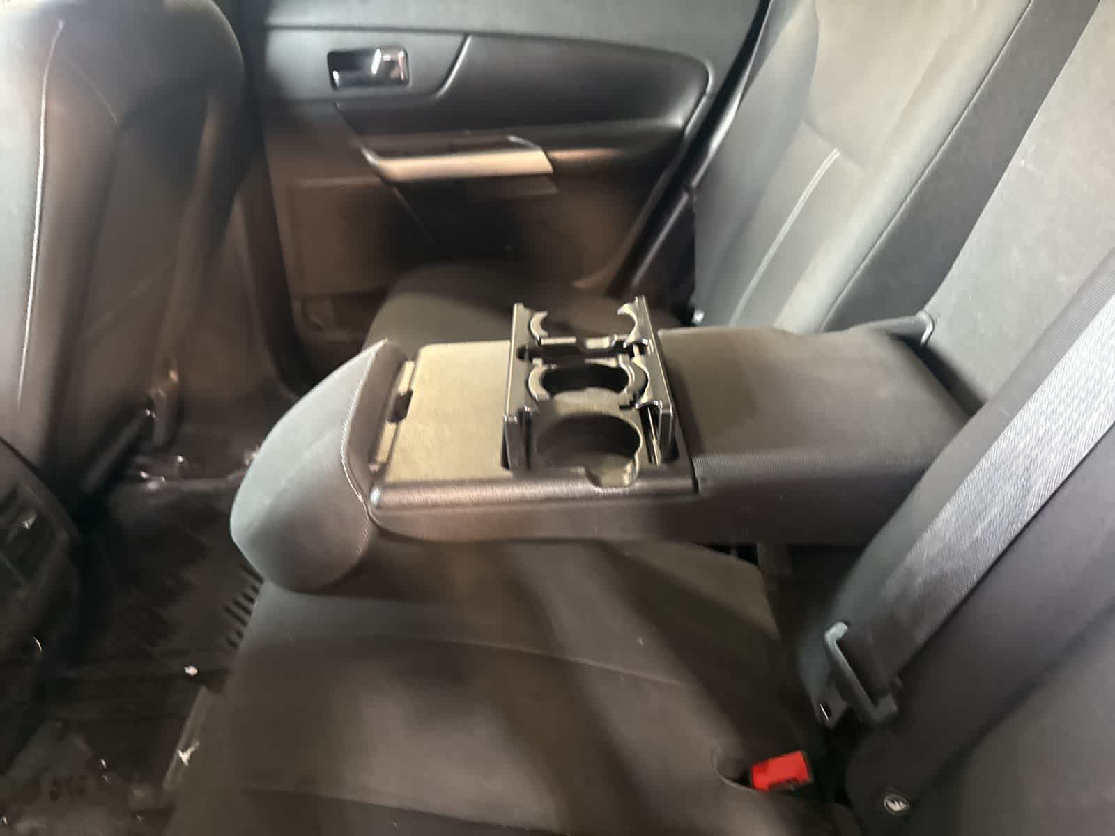 Thumbnail: 2011 Ford Edge - 17