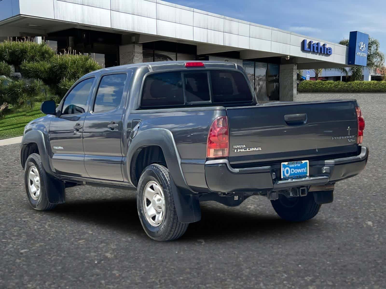 Thumbnail: 2013 Toyota Tacoma - 7