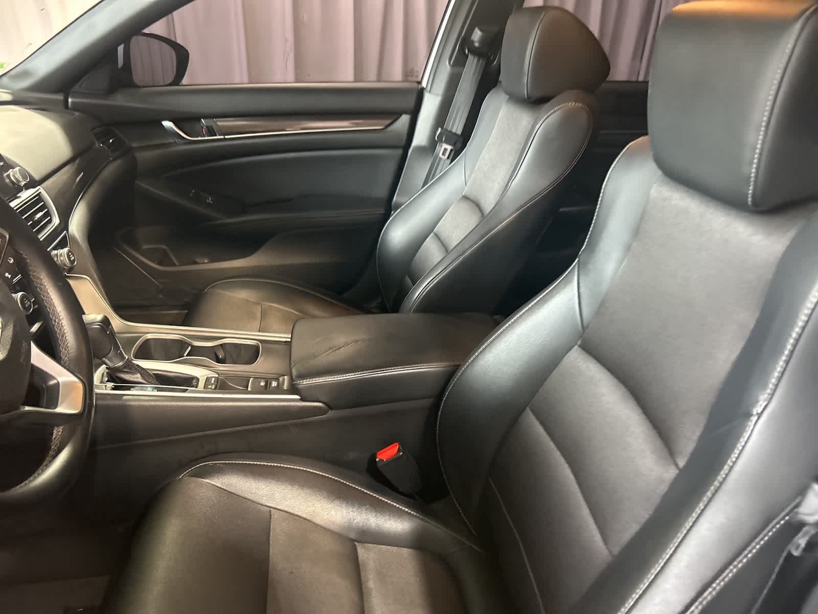 Thumbnail: 2018 Honda Accord - 26