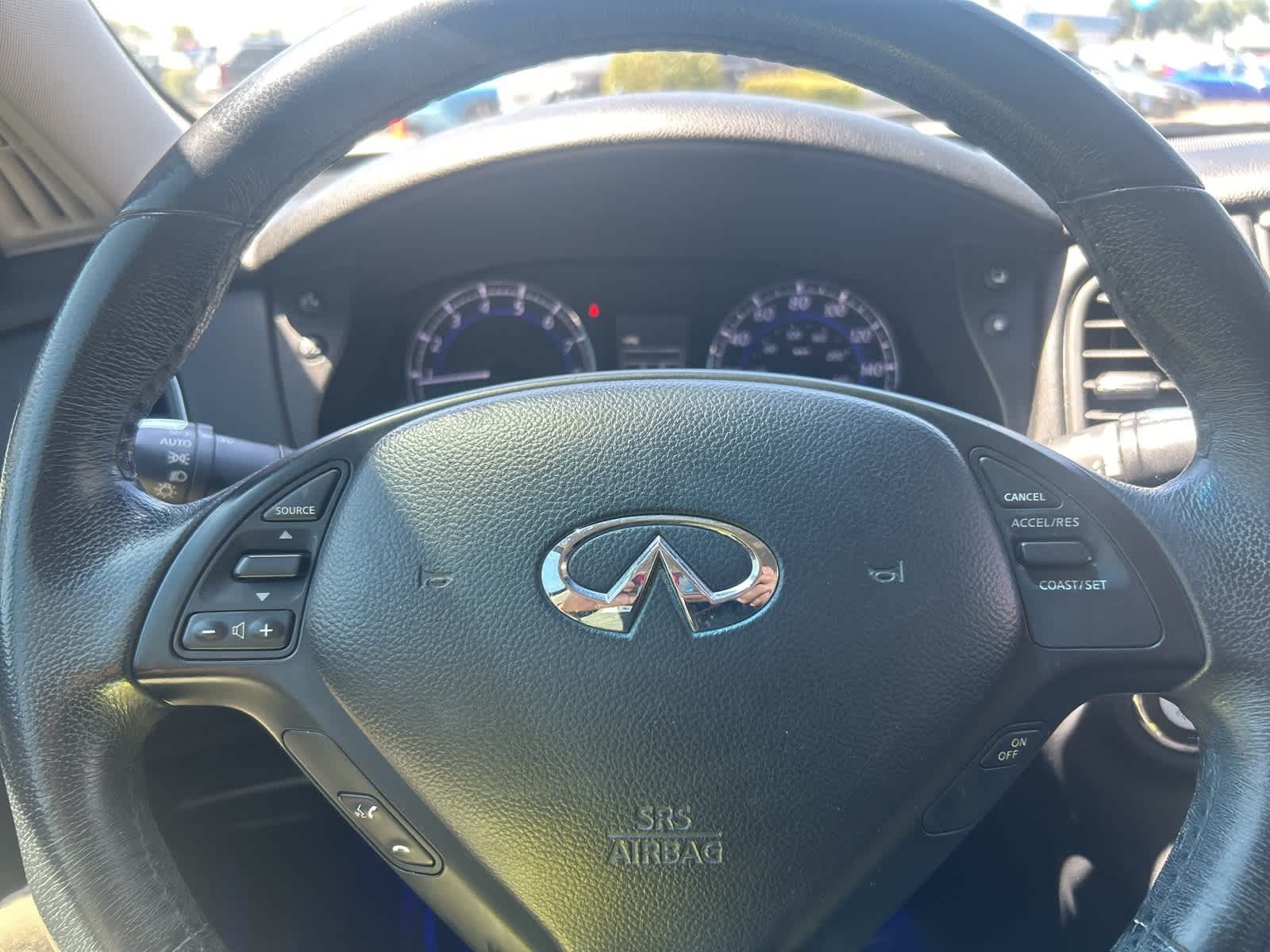 Thumbnail: 2016 INFINITI QX50 - 31