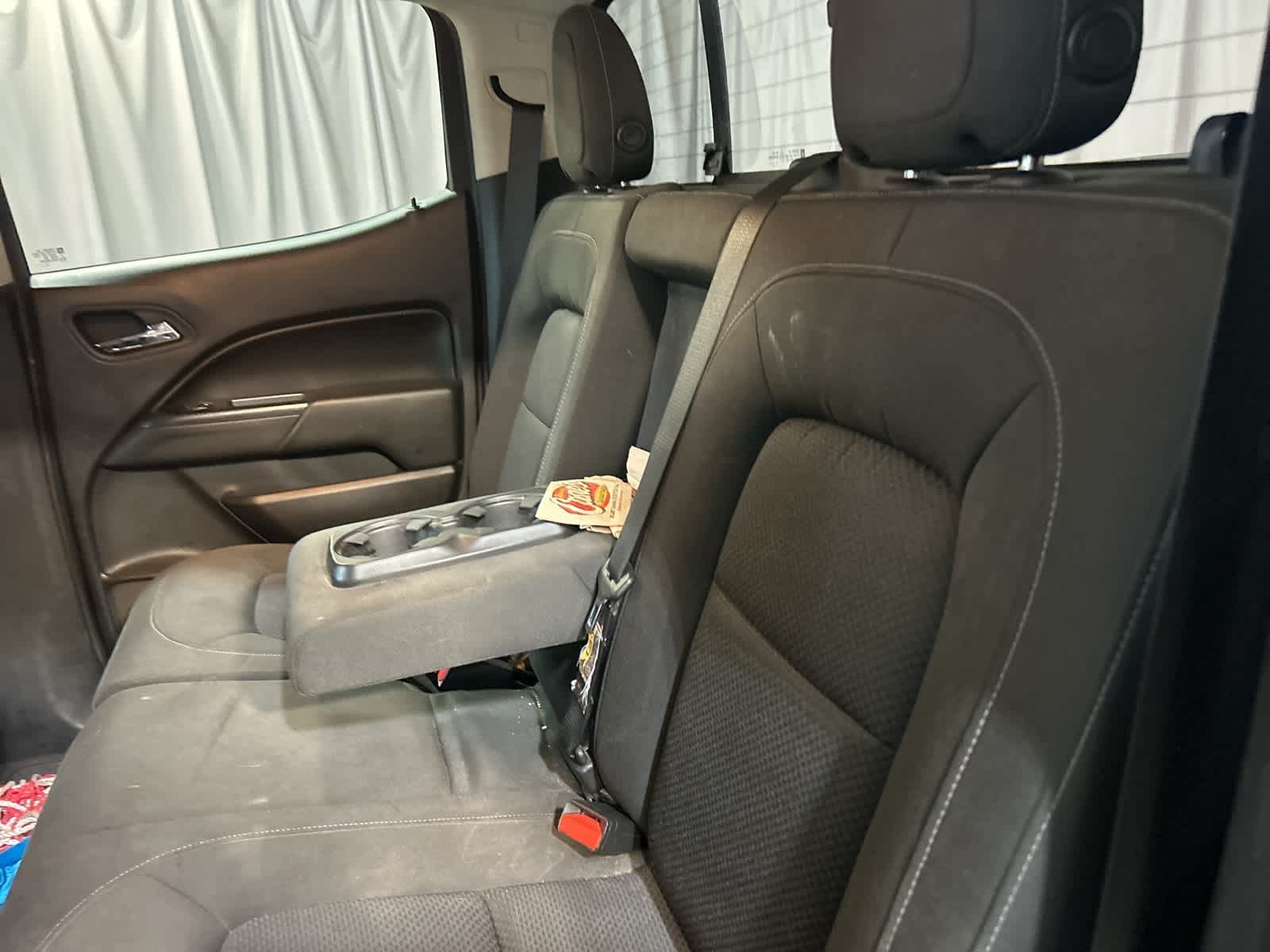 Thumbnail: 2016 Chevrolet Colorado - 22