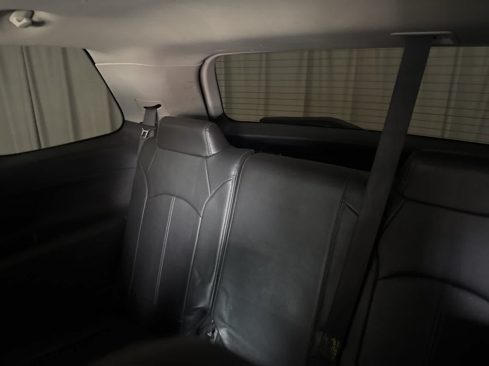 Thumbnail: 2017 GMC Acadia - 18