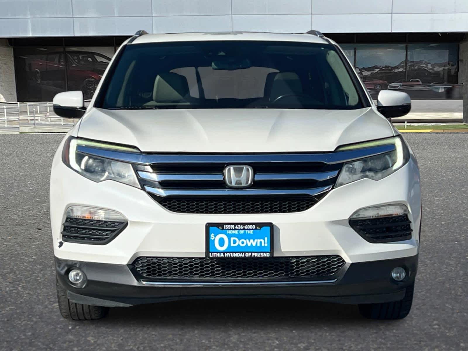 Thumbnail: 2016 Honda Pilot - 10