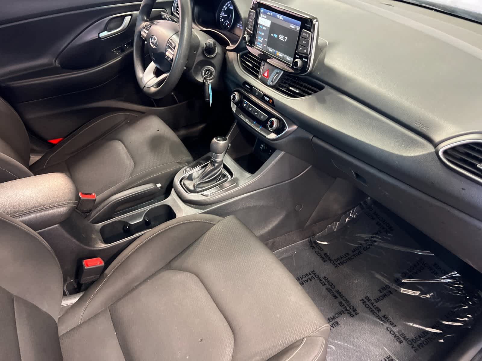 Thumbnail: 2019 Hyundai Elantra - 16