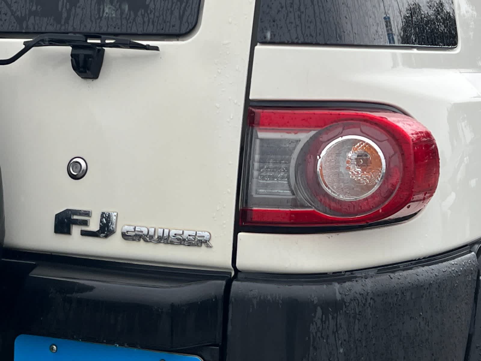 Thumbnail: 2013 Toyota FJ Cruiser - 26