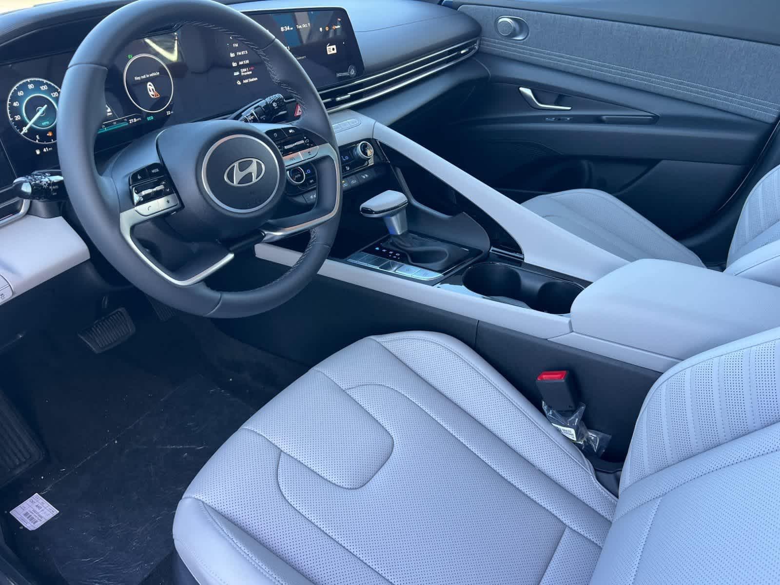 Thumbnail: 2025 Hyundai Elantra - 11