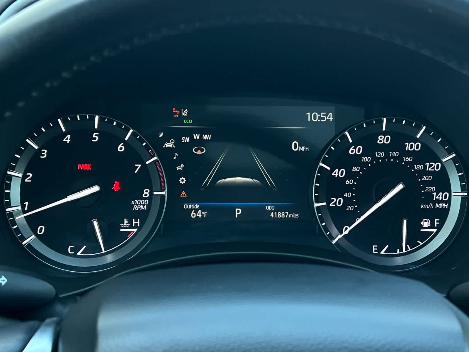 Thumbnail: 2021 Toyota Highlander - 27