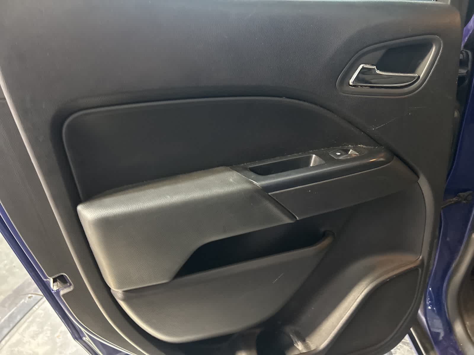 Thumbnail: 2016 Chevrolet Colorado - 19