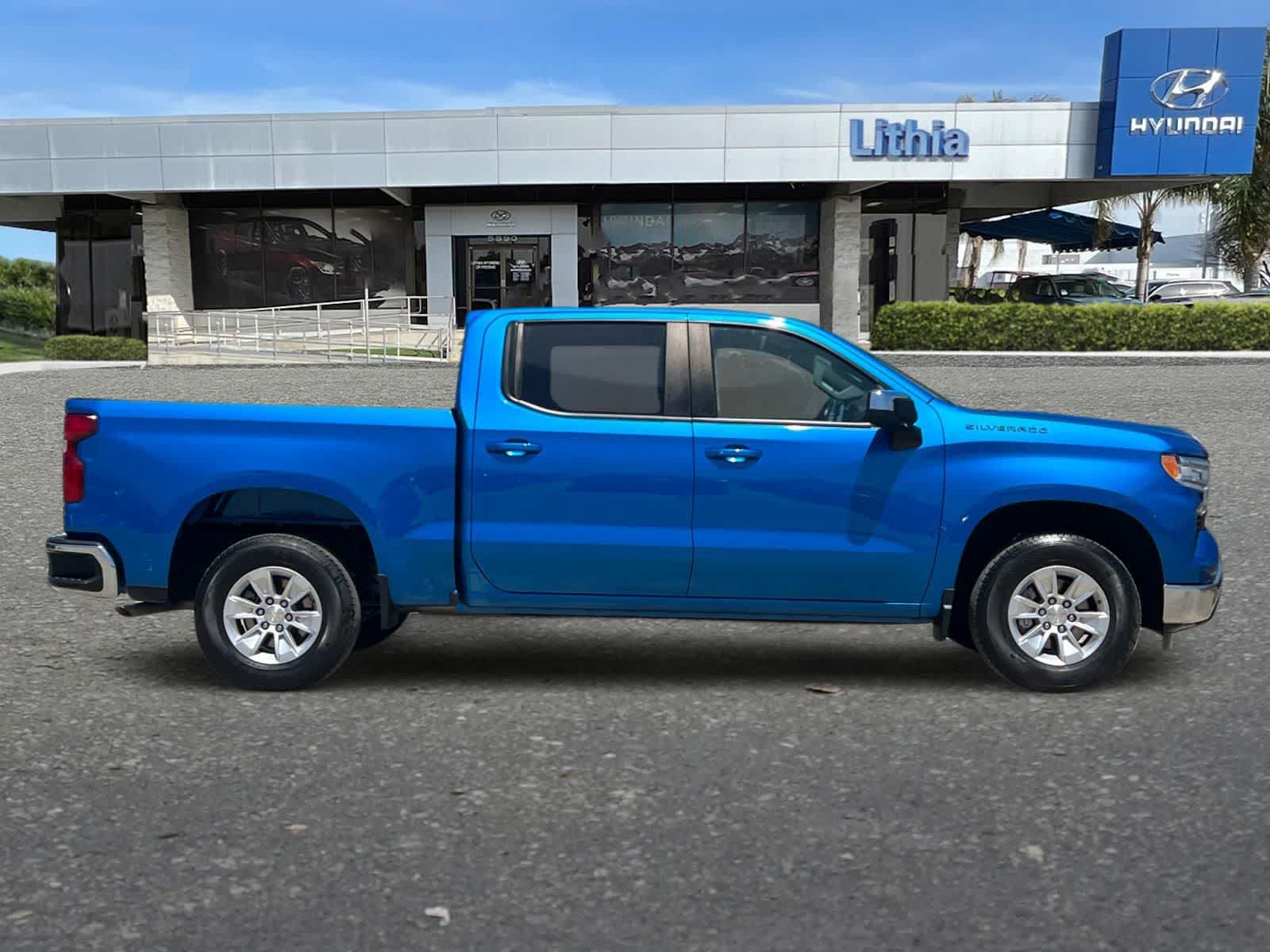 Thumbnail: 2024 Chevrolet Silverado 1500 - 9
