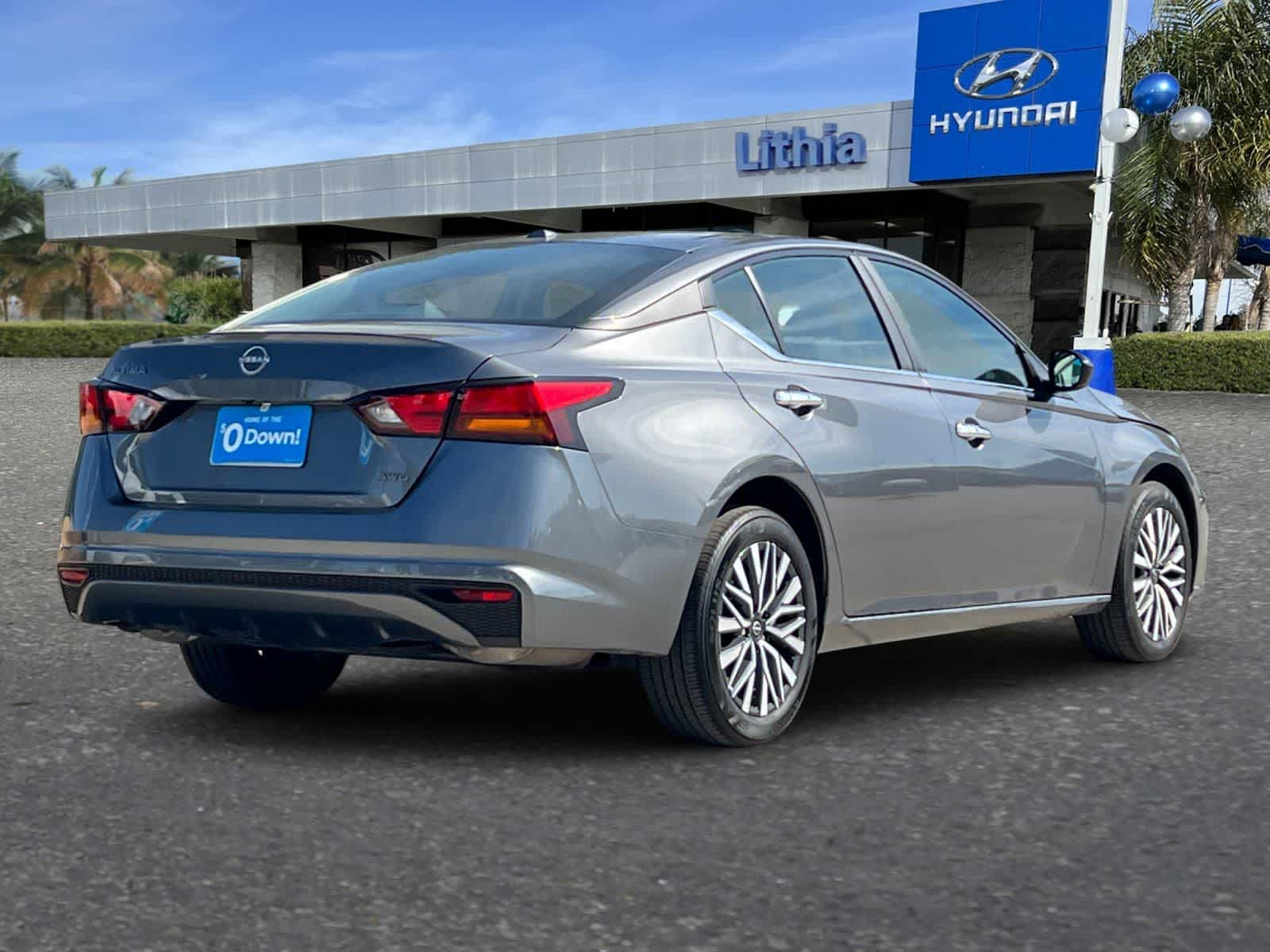 Thumbnail: 2025 Nissan Altima - 3