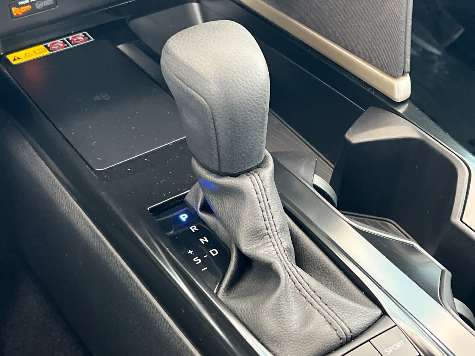 Thumbnail: 2025 Toyota Camry - 19