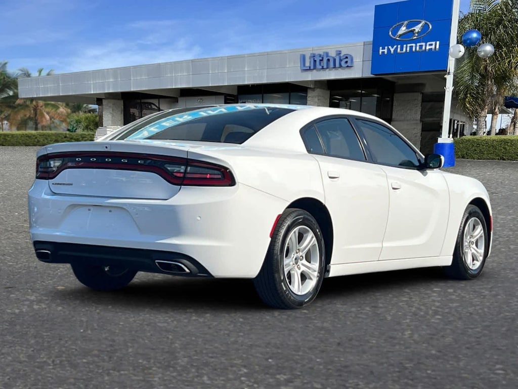Used 2022 Dodge Charger SXT Sedan