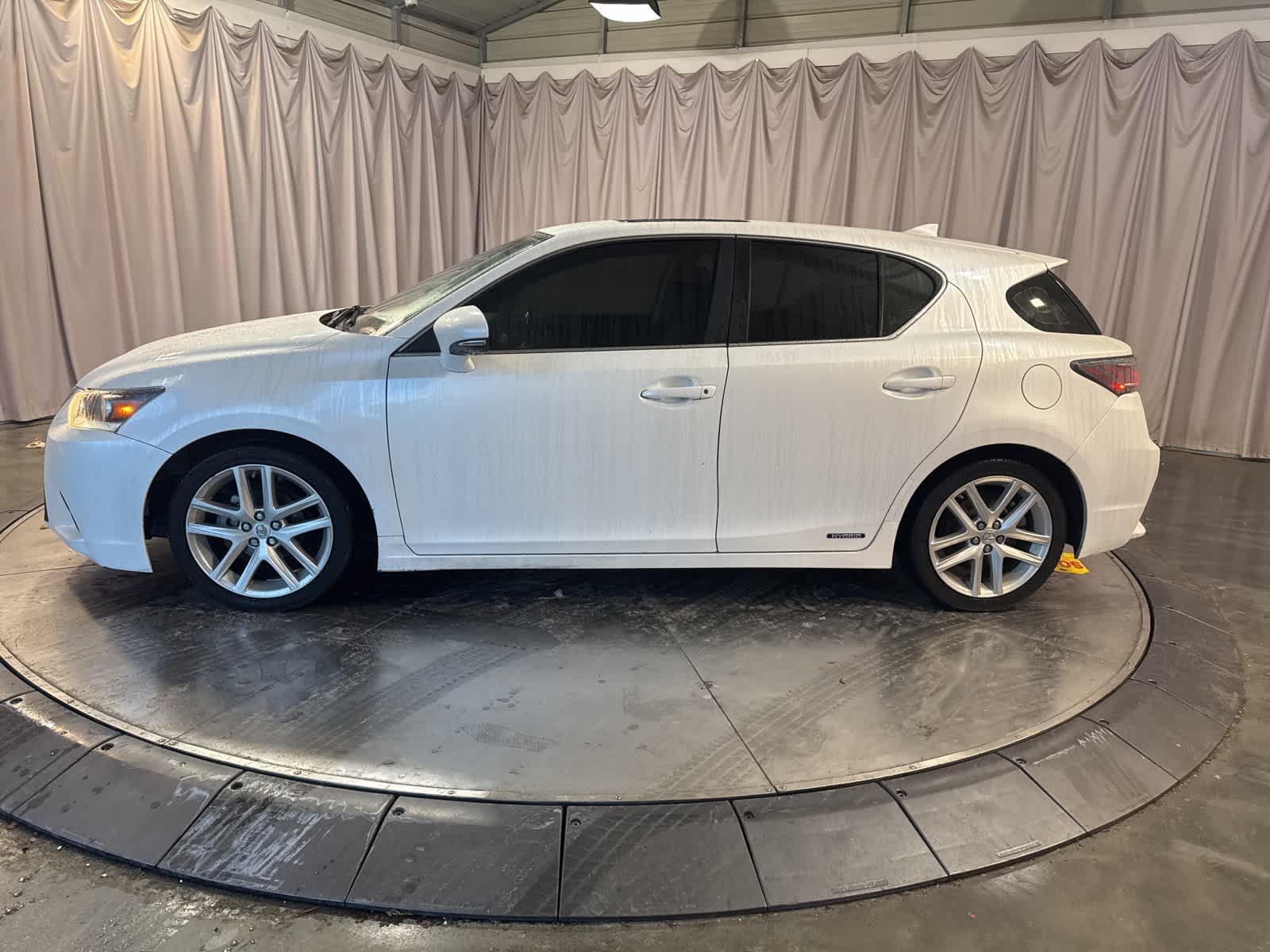 Thumbnail: 2015 Lexus CT - 7