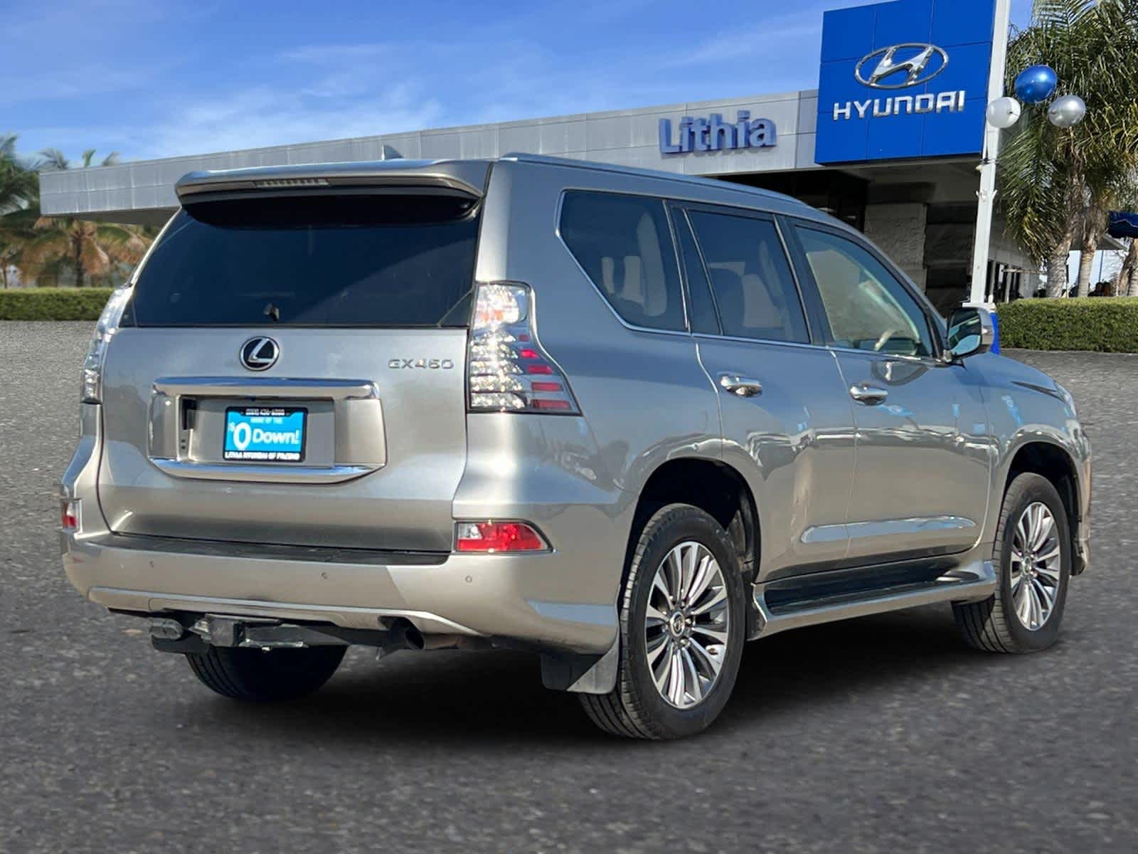 2020 Lexus GX 460 Luxury photo 2