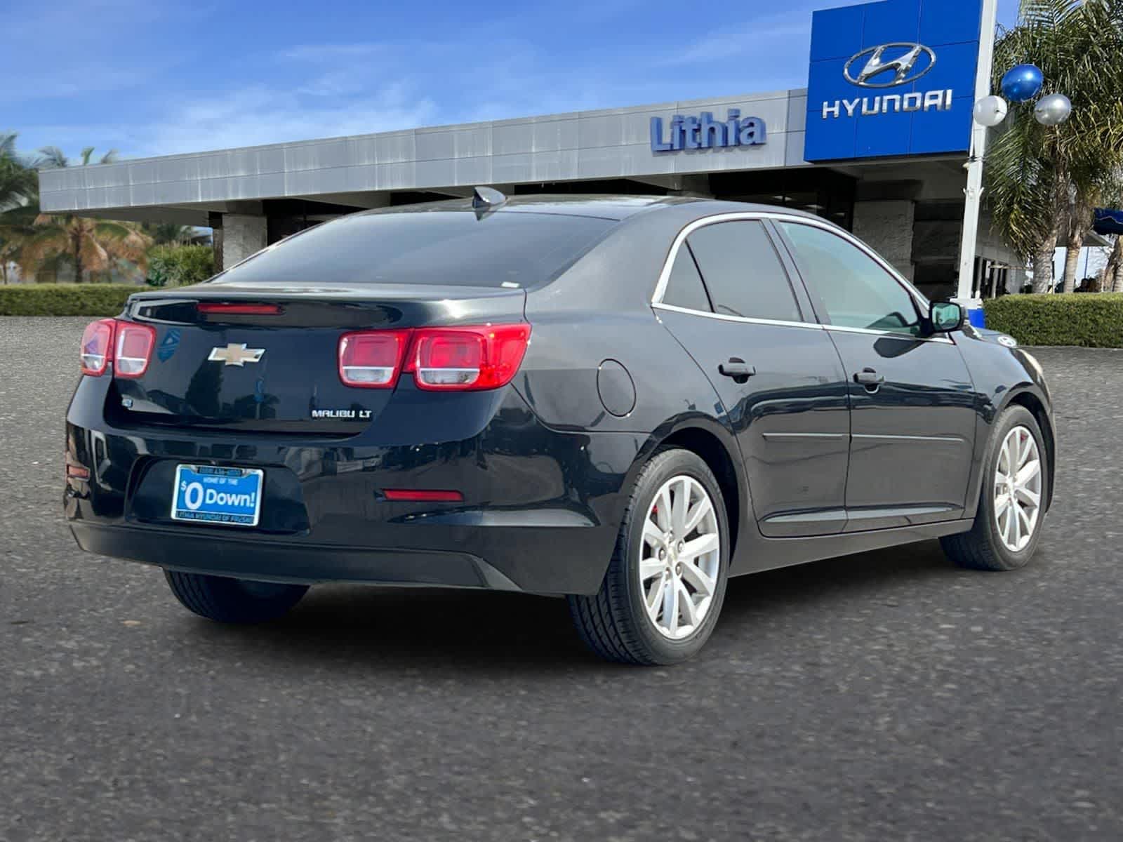 2015 Chevrolet Malibu LT w/2LT photo 2