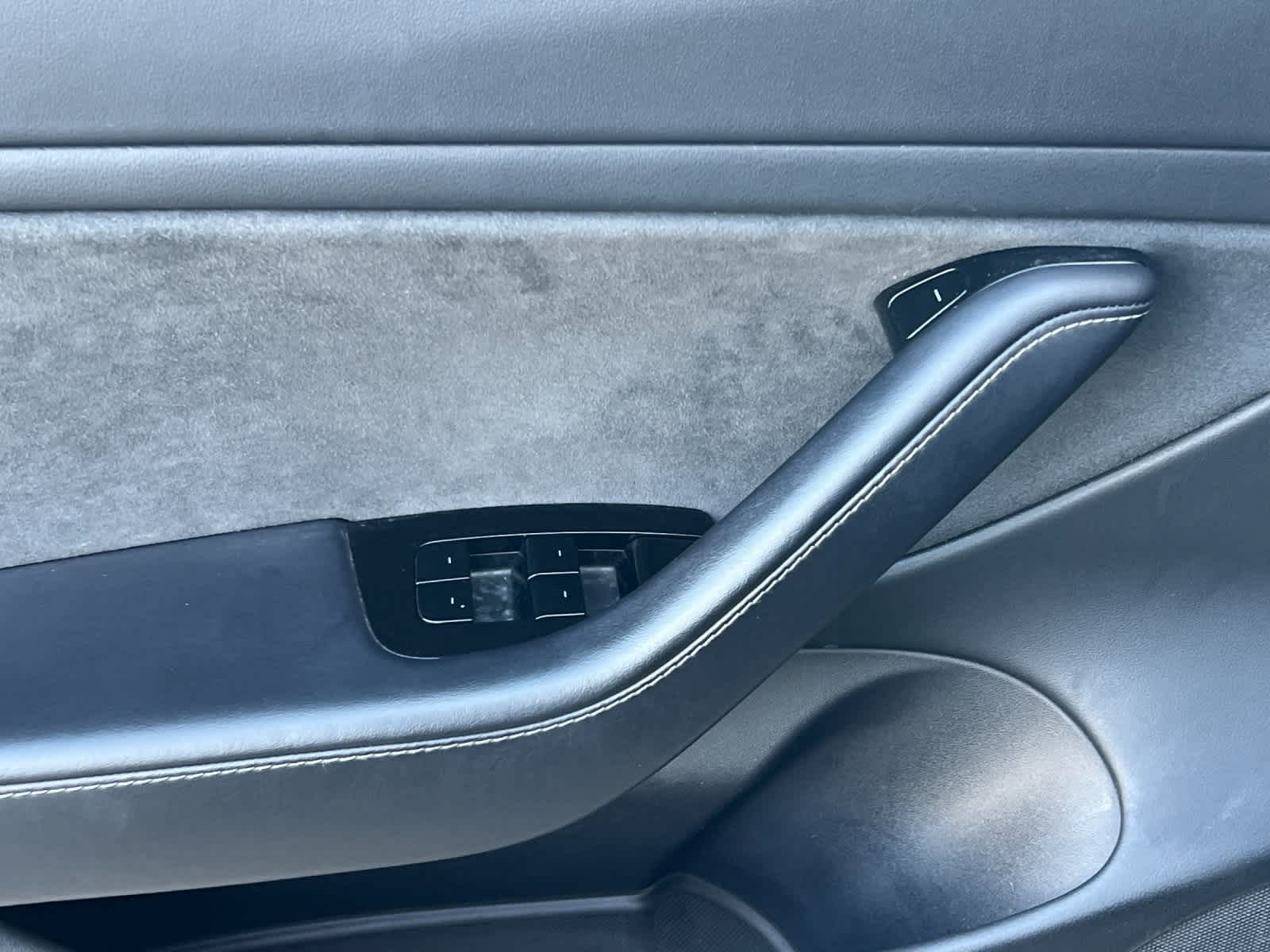 Thumbnail: 2018 Tesla Model 3 - 12