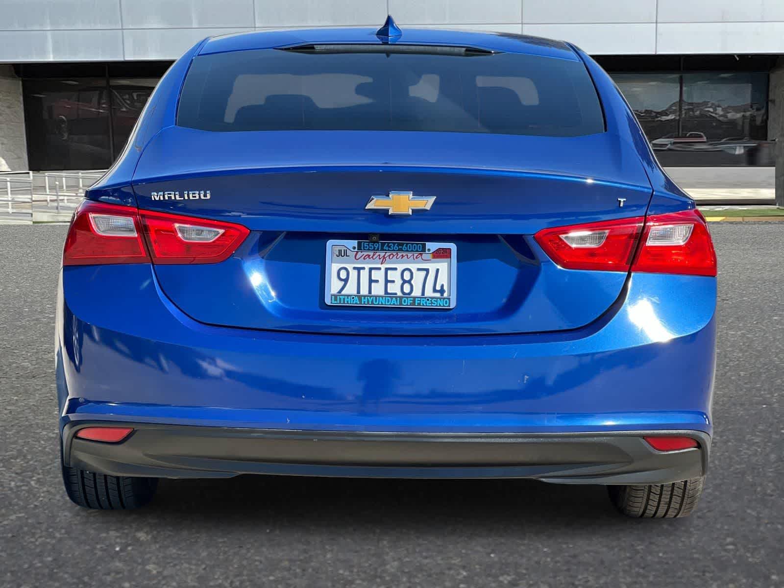 Thumbnail: 2023 Chevrolet Malibu - 8