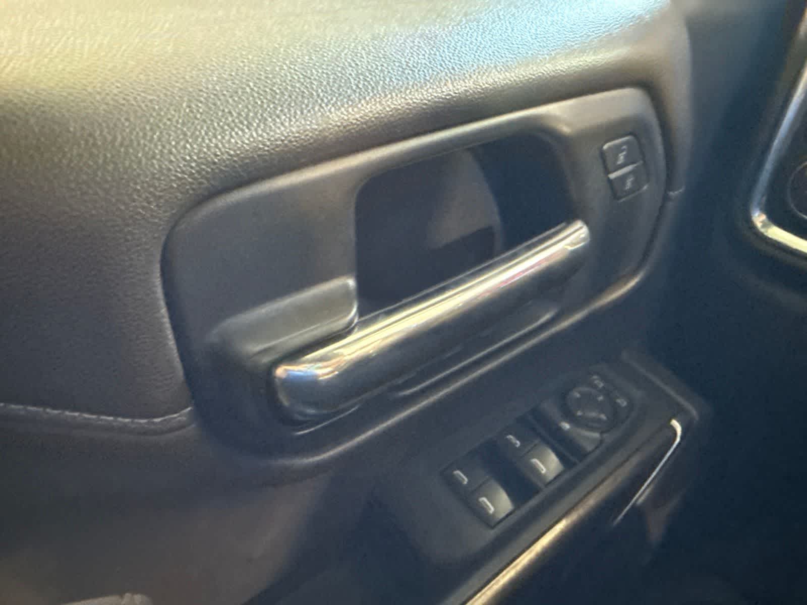 2020 Chevrolet Silverado 1500 LT - Photo 21