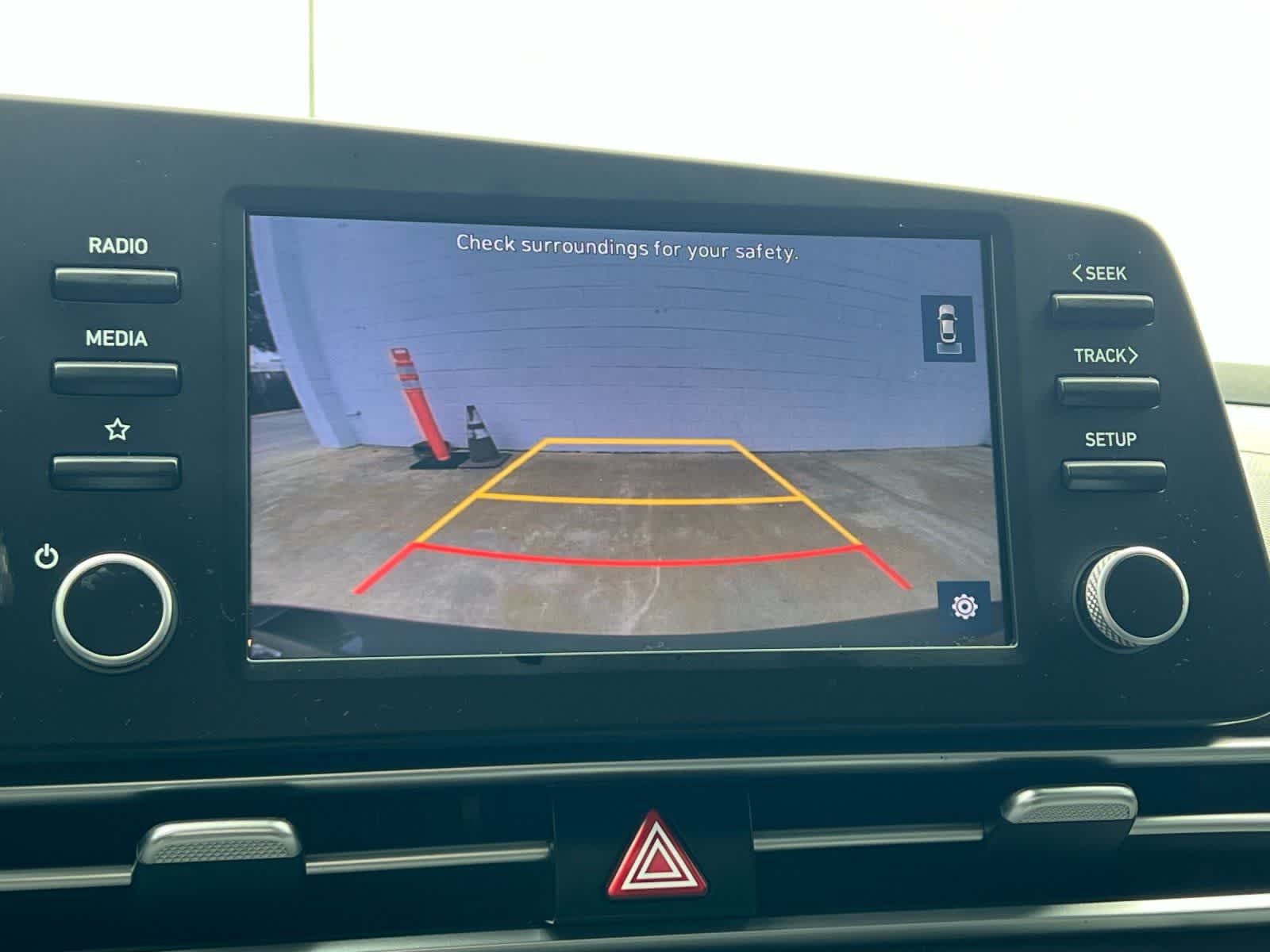 Thumbnail: 2021 Hyundai Elantra - 19