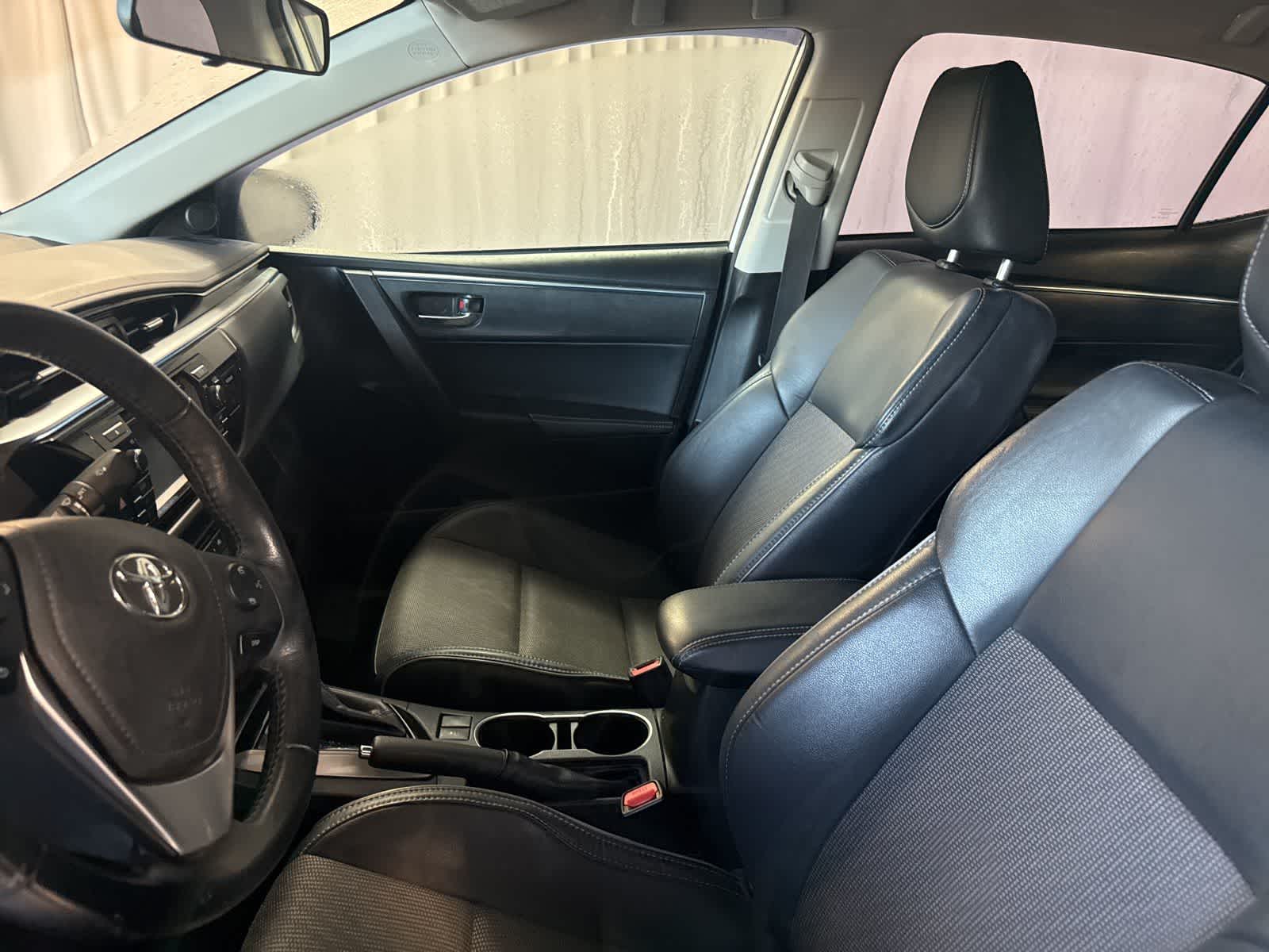 Thumbnail: 2016 Toyota Corolla - 19